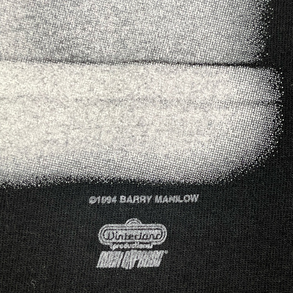 Vintage 90s Barry Manilow concert T-shirt - Picture 3 of 5